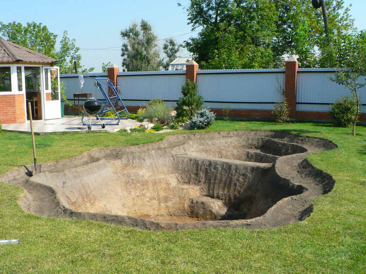 Как сделать искусственный пруд на участке