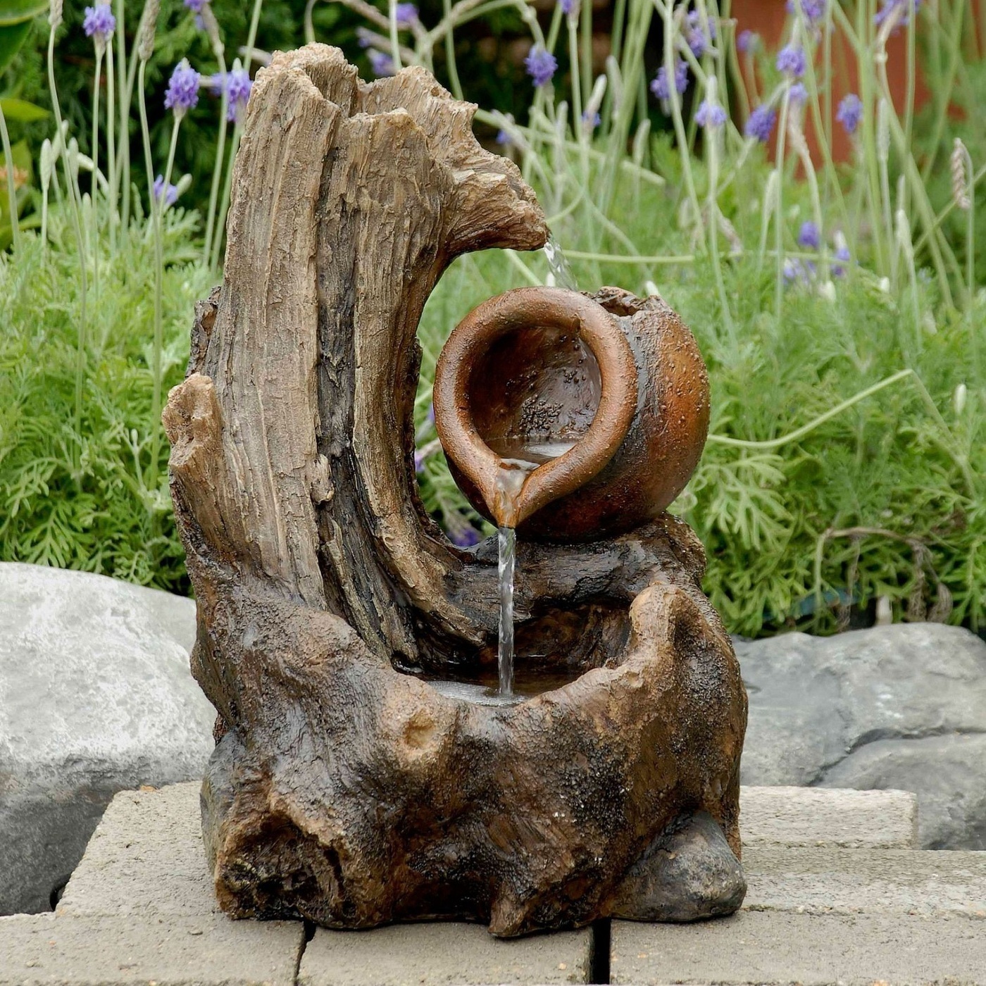 Декоративный фонтан своими руками: оживи свой сад!