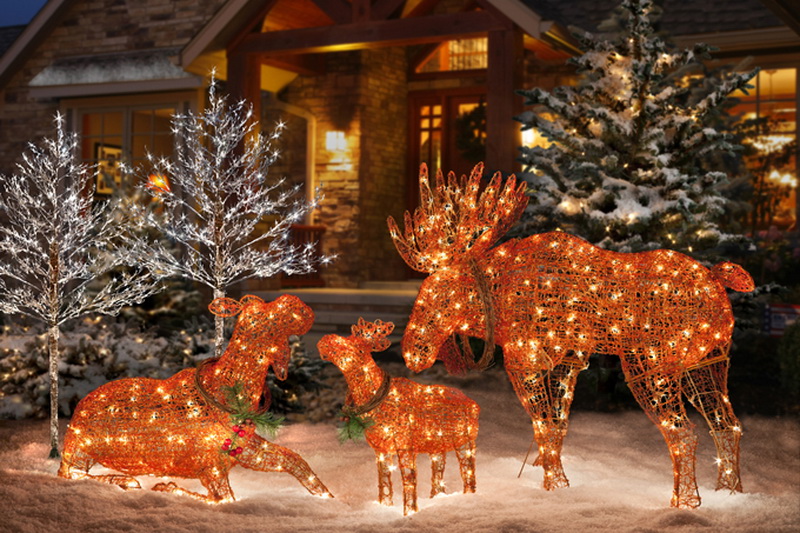 Новогодние украшения в саду: создание праздничной атмосферы вокруг дома