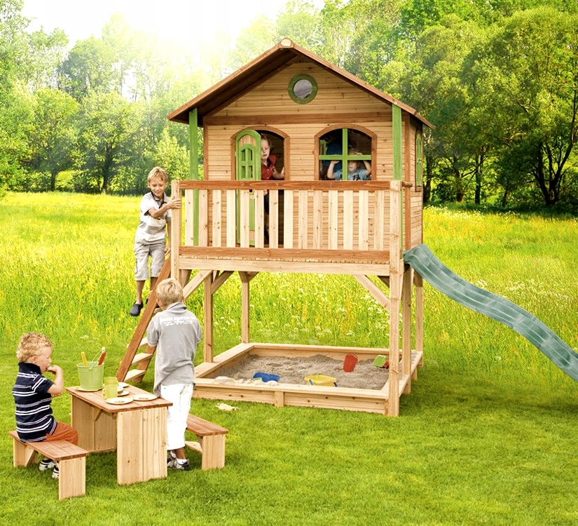 Строительство детского игрового домика на даче