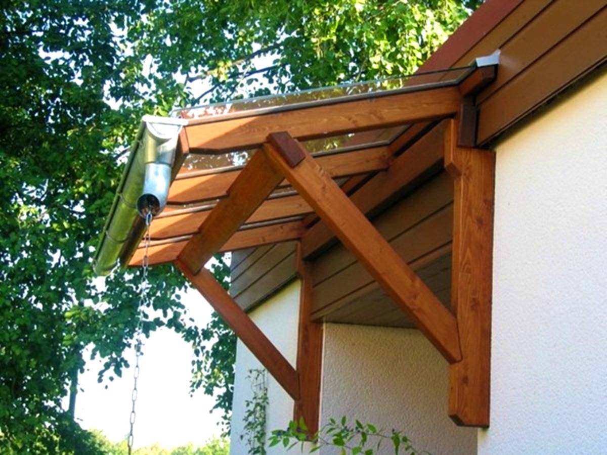 Как сделать козырек на крыльцо: практическое руководство